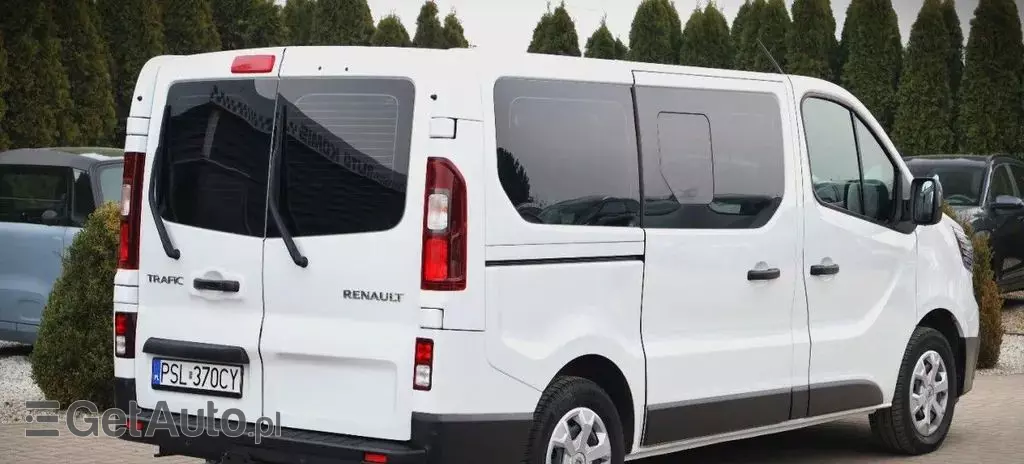 RENAULT Trafic 