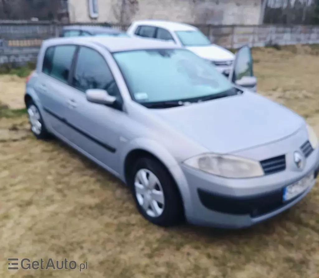 RENAULT Megane 1.6 16V (112 KM)