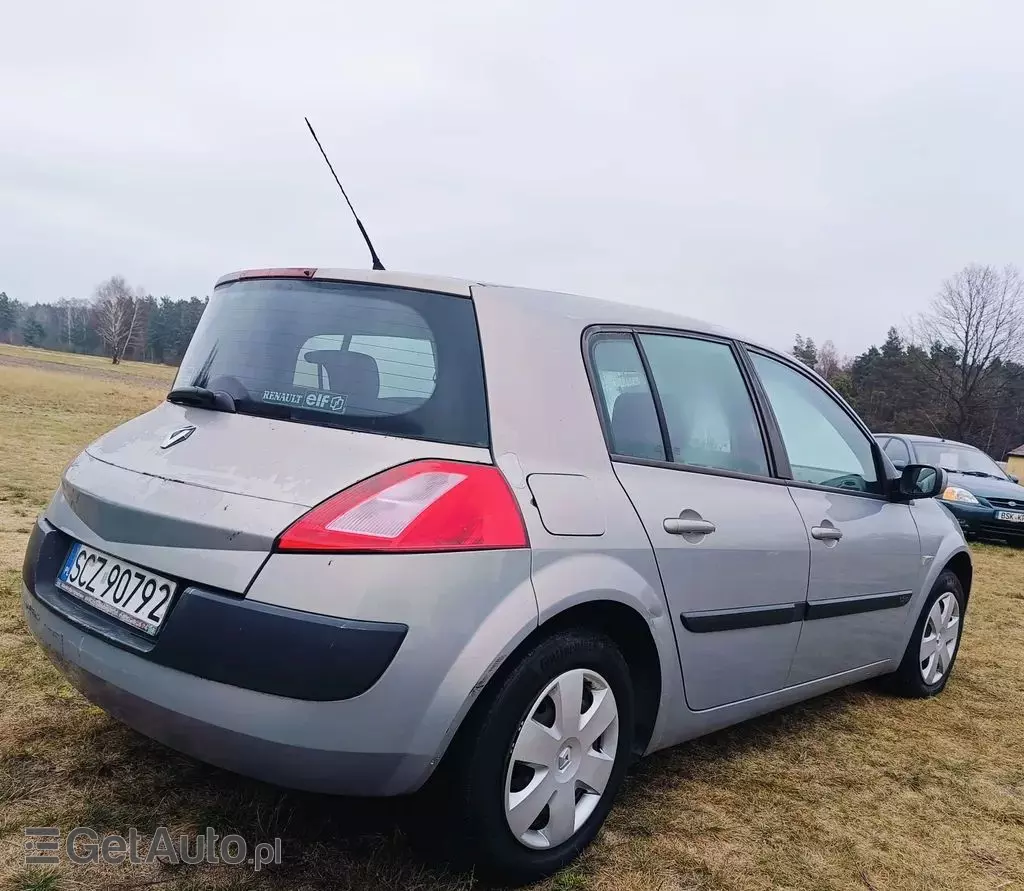RENAULT Megane 1.6 16V (112 KM)