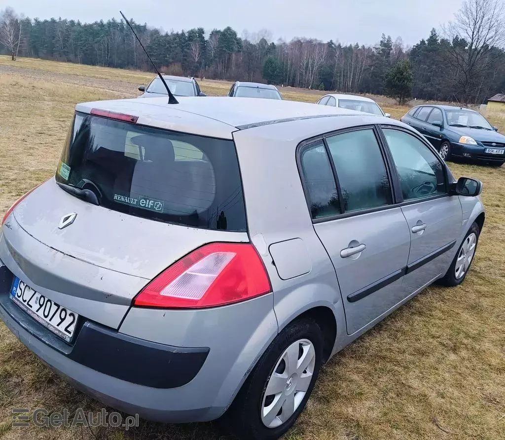 RENAULT Megane 1.6 16V (112 KM)