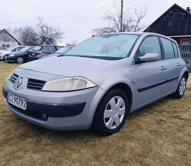 RENAULT Megane 1.6 16V (112 KM)