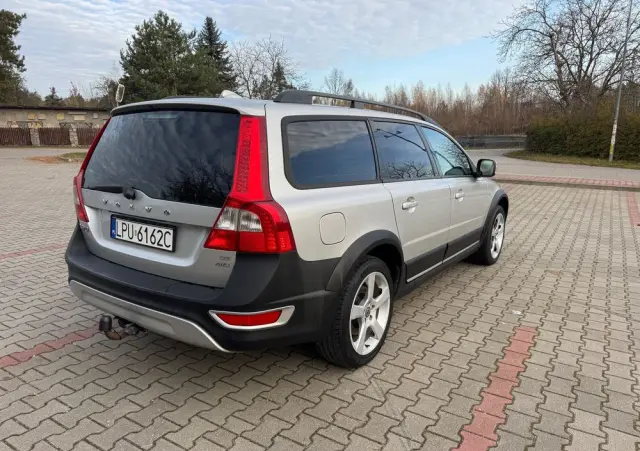 VOLVO XC 70 D5 AWD Momentum