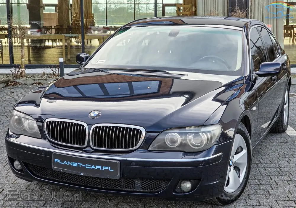 BMW Seria 7 750i
