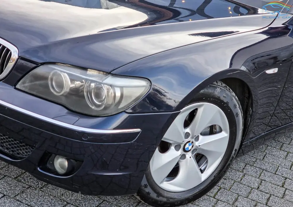 BMW Seria 7 750i