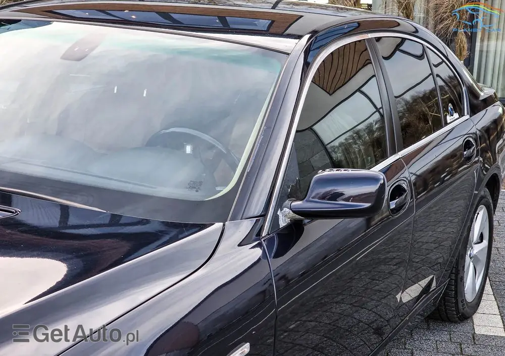 BMW Seria 7 750i