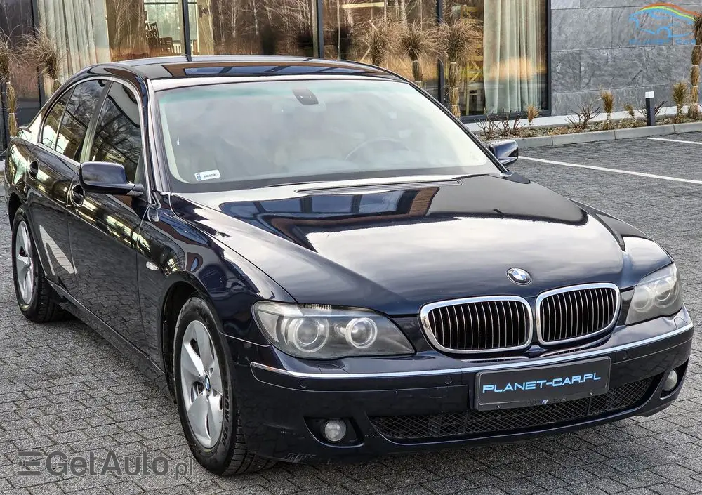BMW Seria 7 750i