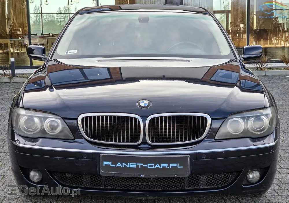BMW Seria 7 750i