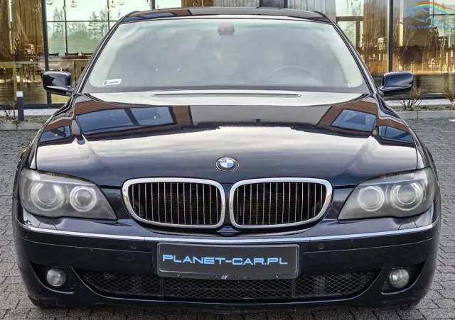 BMW Seria 7 750i