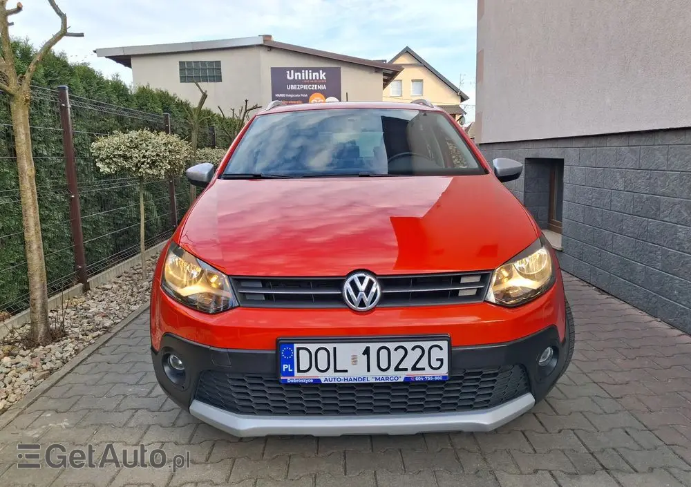 VOLKSWAGEN Polo Cross 