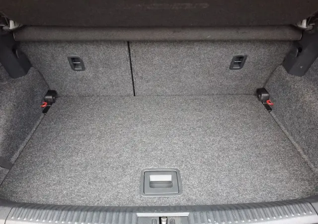 VOLKSWAGEN Polo Cross 