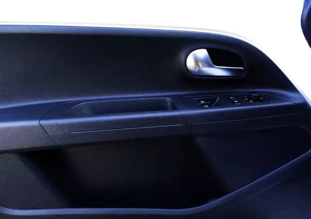 VOLKSWAGEN Up! 1.0 take Perfectline