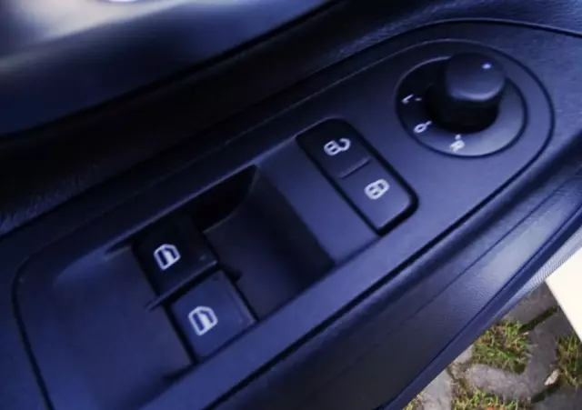 VOLKSWAGEN Up! 1.0 take Perfectline