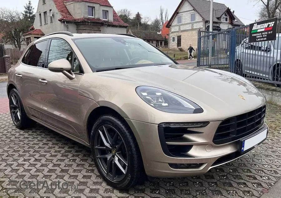 PORSCHE Macan PDK