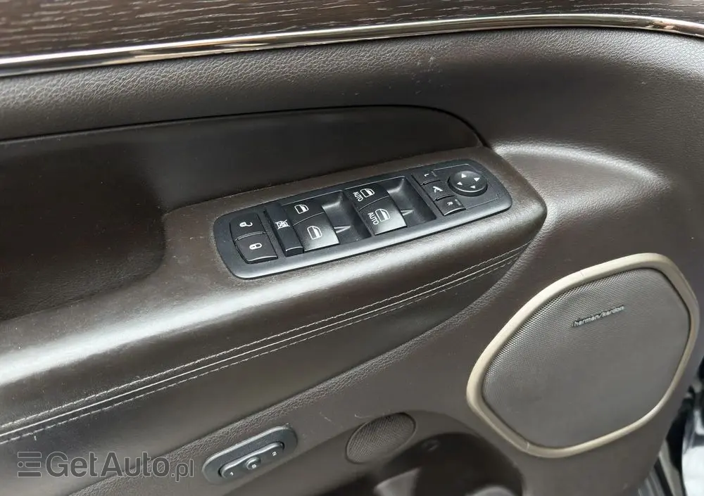 JEEP Grand Cherokee 5.7 V8 HEMI Overland Summit