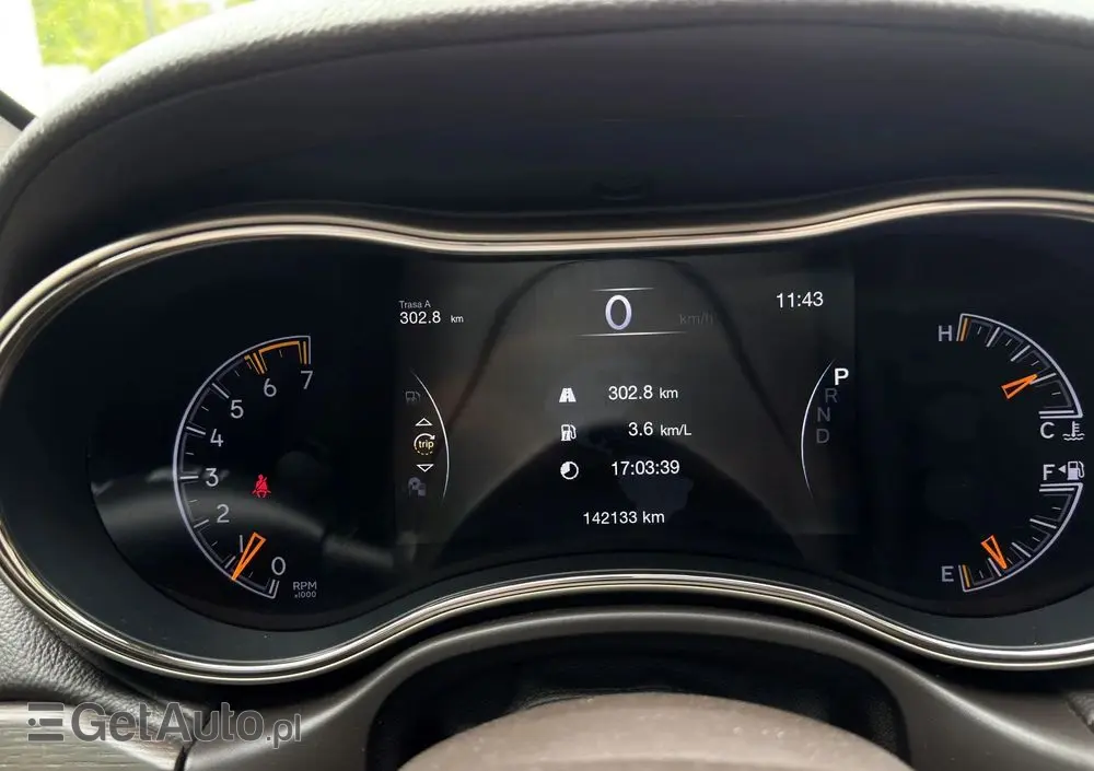 JEEP Grand Cherokee 5.7 V8 HEMI Overland Summit