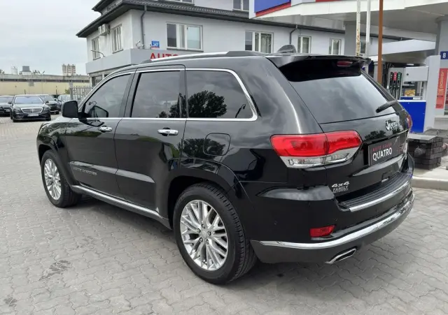 JEEP Grand Cherokee 5.7 V8 HEMI Overland Summit