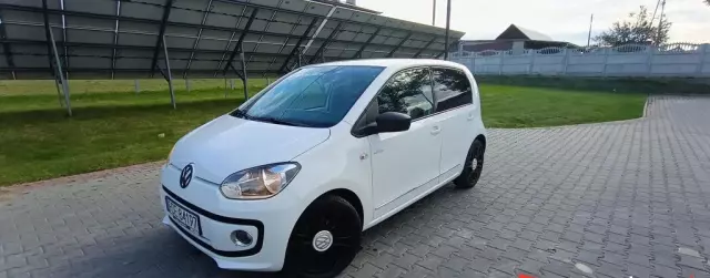 VOLKSWAGEN Up! 