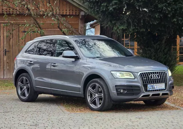 AUDI Q5 2.0 TDI Quattro Sport S tronic