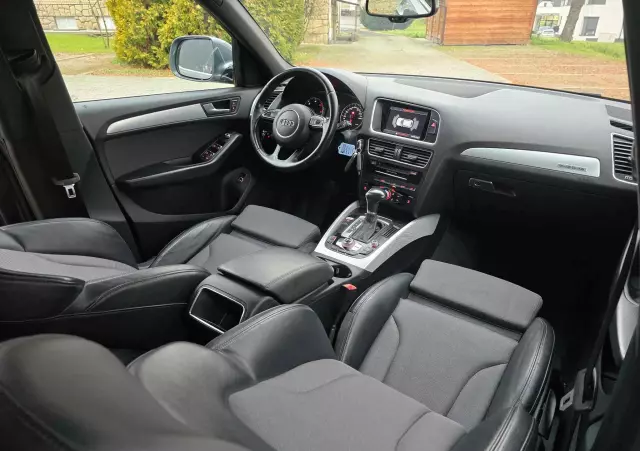 AUDI Q5 2.0 TDI Quattro Sport S tronic