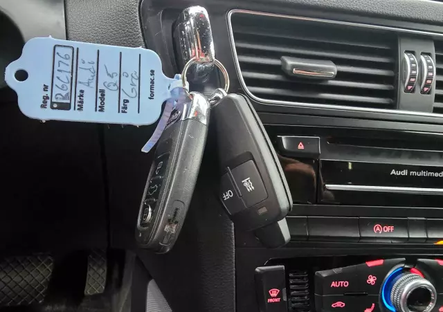 AUDI Q5 2.0 TDI Quattro Sport S tronic