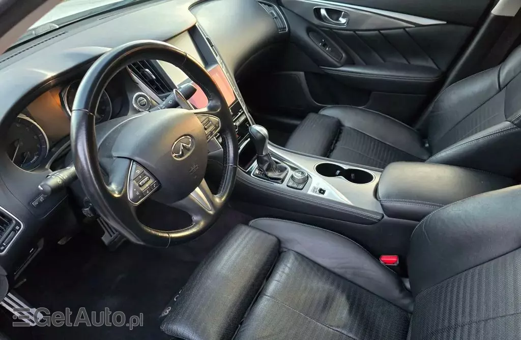 INFINITI Q50 