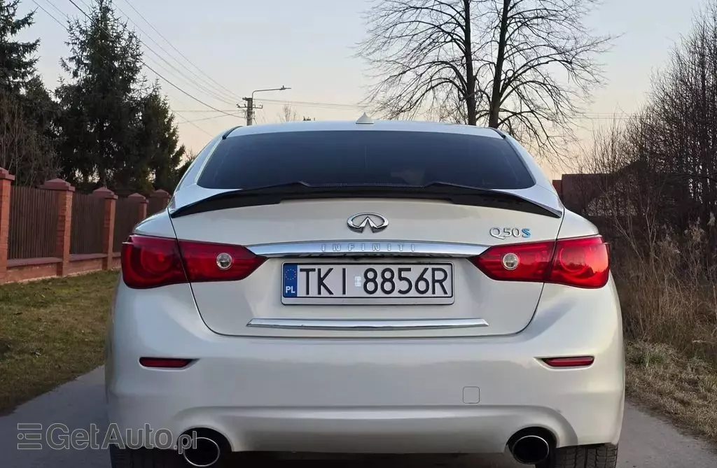INFINITI Q50 