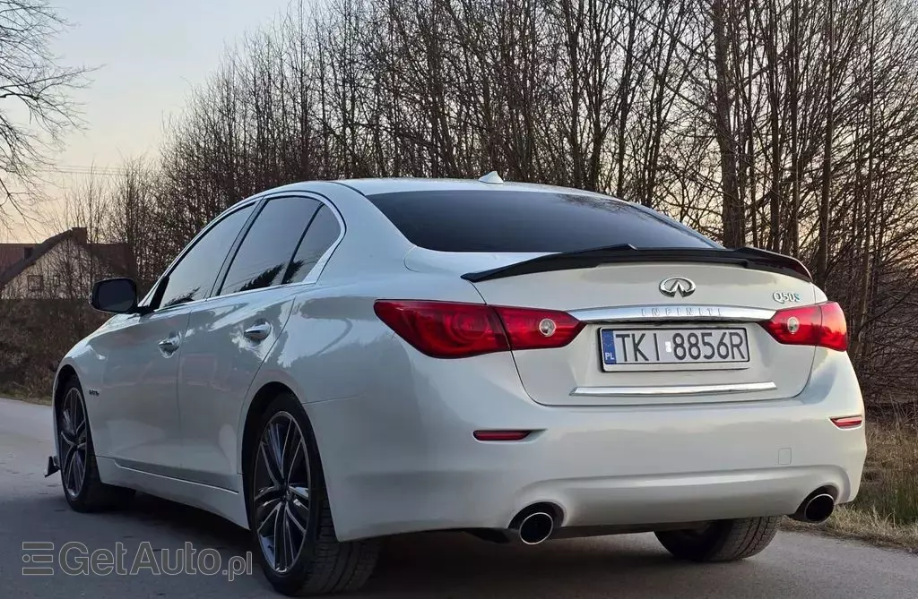 INFINITI Q50 