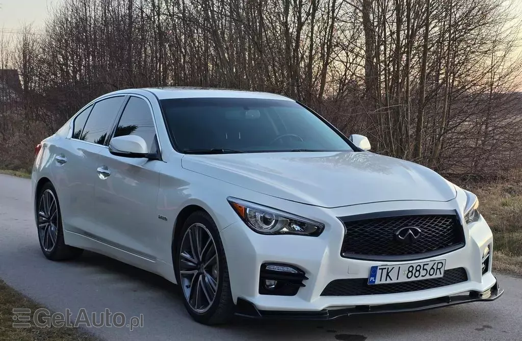 INFINITI Q50 