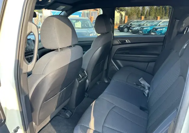 SSANGYONG/KGM Musso 4WD Autm Crystal