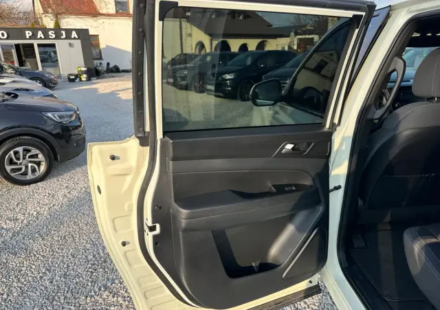 SSANGYONG/KGM Musso 4WD Autm Crystal