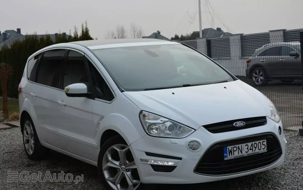 FORD S-Max 2.0 TDCi DPF Titanium