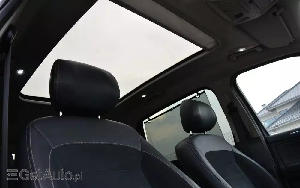 FORD S-Max 2.0 TDCi DPF Titanium