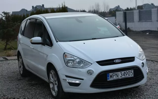 FORD S-Max 2.0 TDCi DPF Titanium