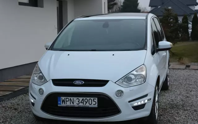 FORD S-Max 2.0 TDCi DPF Titanium