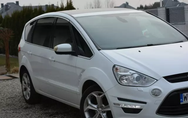 FORD S-Max 2.0 TDCi DPF Titanium