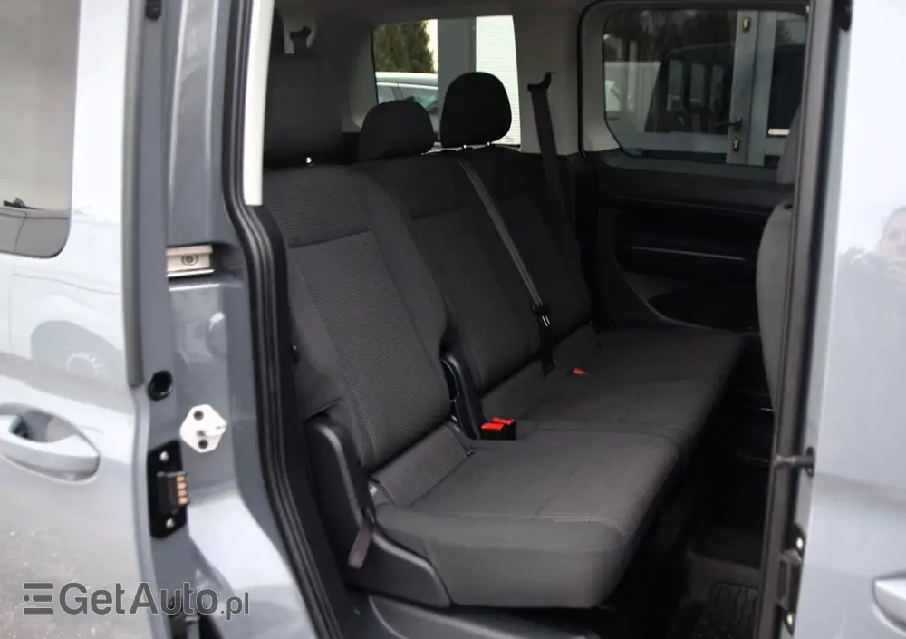 VOLKSWAGEN Caddy 2.0 (7-Si.) Maxi