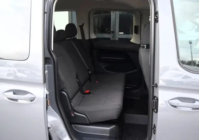 VOLKSWAGEN Caddy 2.0 (7-Si.) Maxi