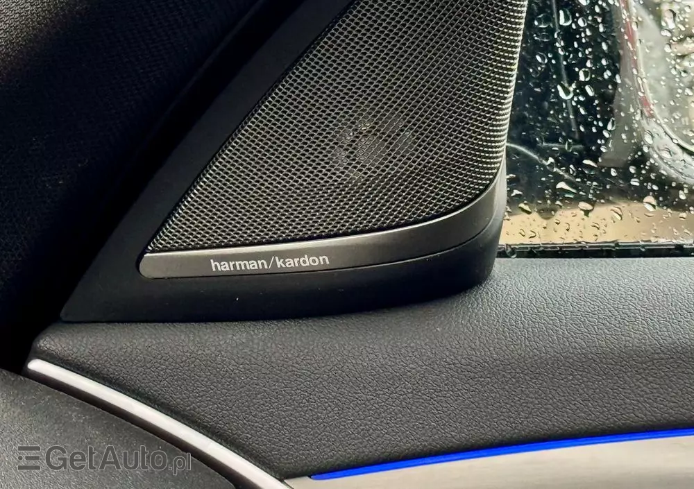 BMW Seria 5 520d xDrive Touring M Sport Edition