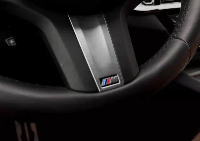 BMW Seria 5 520d xDrive Touring M Sport Edition