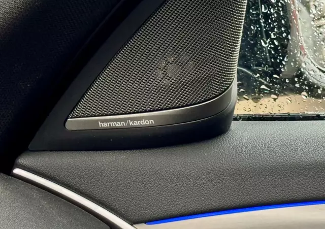 BMW Seria 5 520d xDrive Touring M Sport Edition