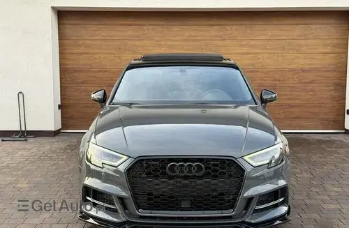 AUDI S3 