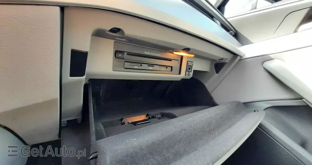 AUDI A4 1.4 TFSI S tronic