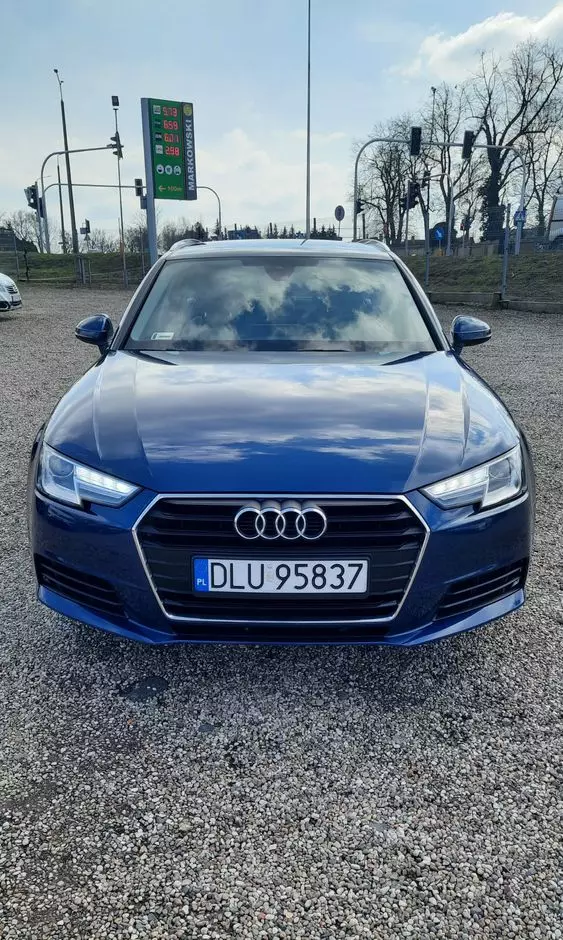 AUDI A4 1.4 TFSI S tronic