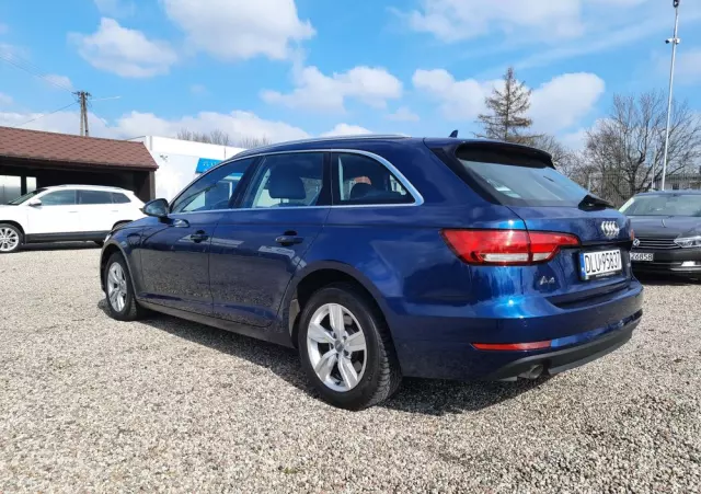 AUDI A4 1.4 TFSI S tronic