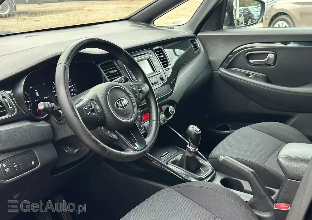 KIA Carens 1.6 GDI L