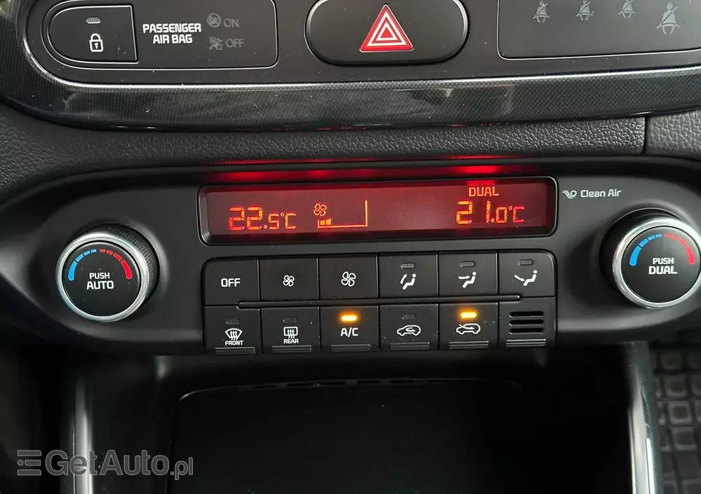 KIA Carens 1.6 GDI L