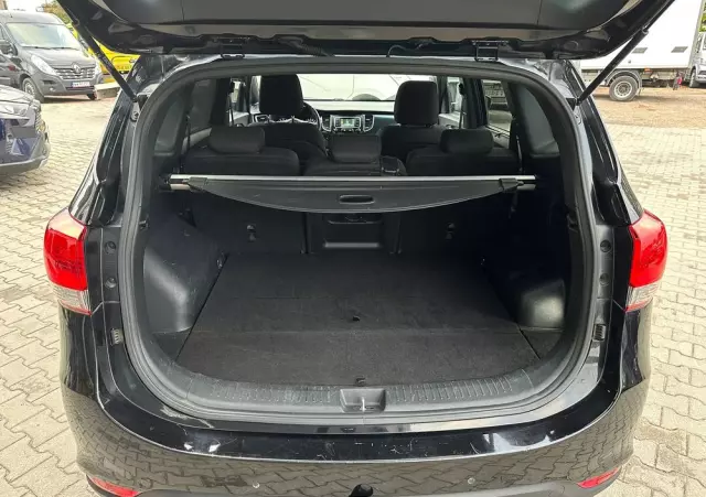 KIA Carens 1.6 GDI L