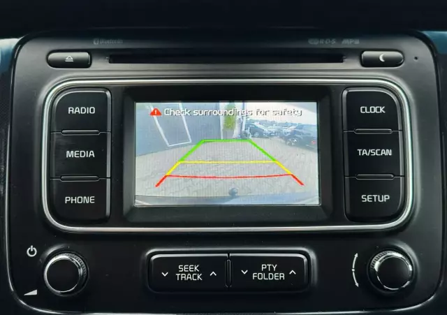 KIA Carens 1.6 GDI L