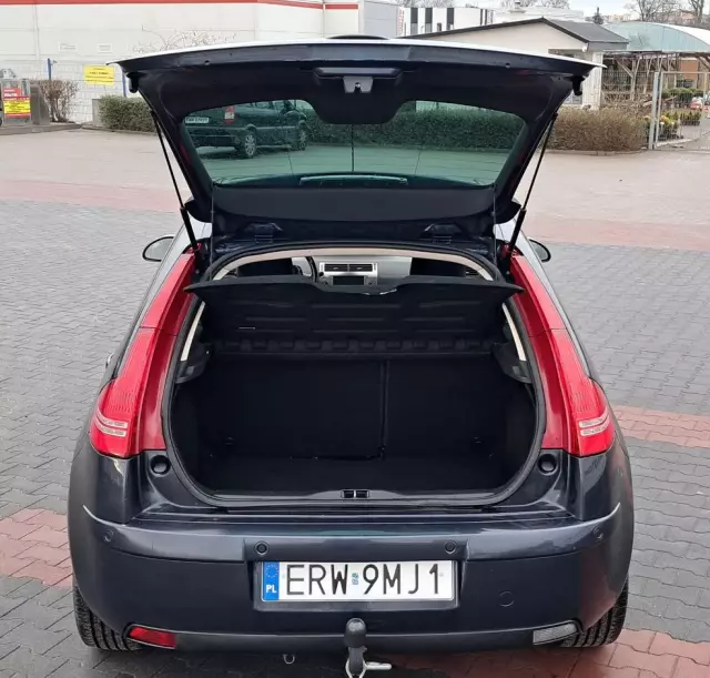 CITROËN C4 1.6 VTi Equilibre Pack Navi