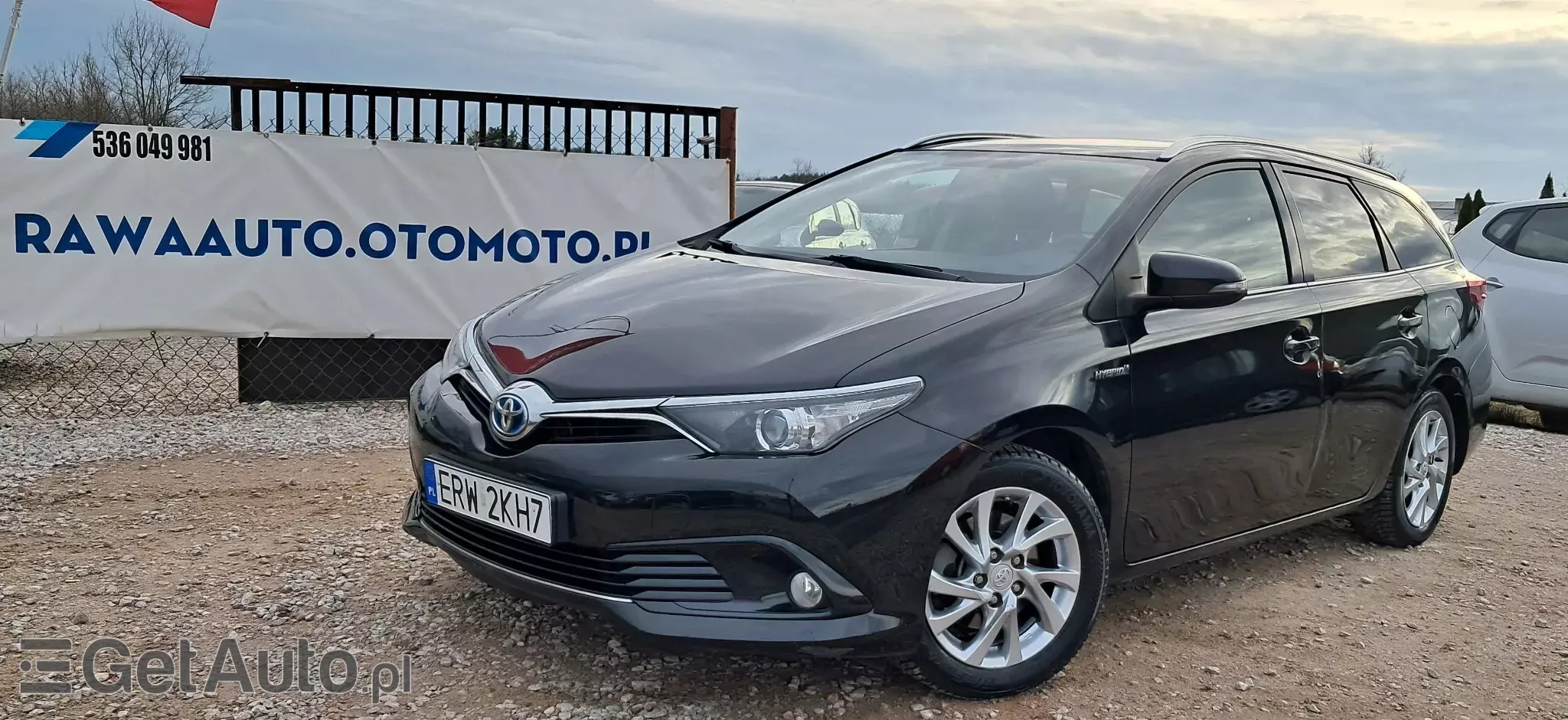 TOYOTA Auris 